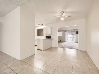 Photo #2: 2454123 Listing