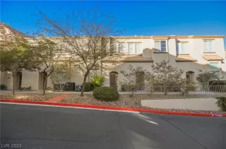 Photo #4: 2454131 Listing 