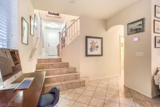 Photo #5: 2454136 Listing