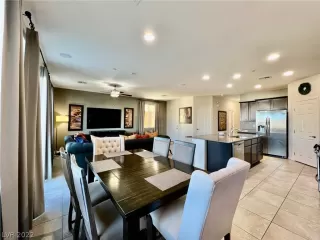 Photo #3: 2454146 Listing 