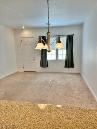 Photo #4: 2454157 Listing 