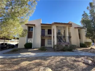 Photo #1: 2454249 Listing 