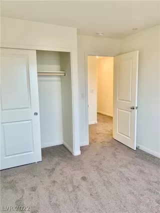 Photo #3: 2454269 Listing 