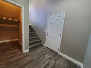 Photo #4: 2454272 Listing 