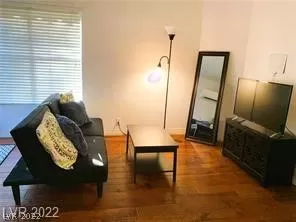 Photo #3: 2454368 Listing 