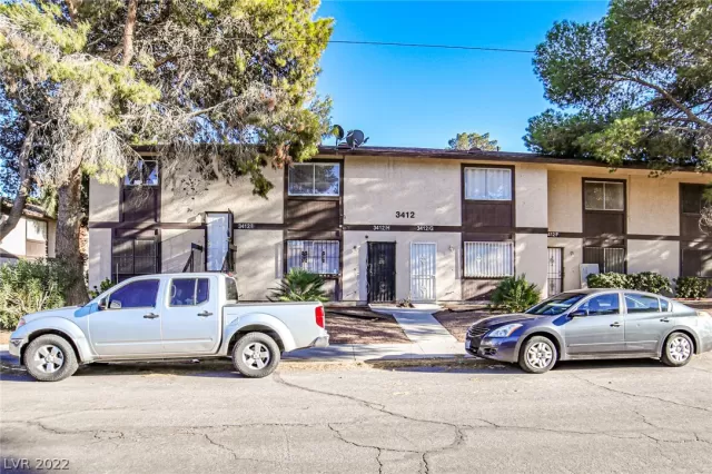 MLS: 2454372 Condo For Sale