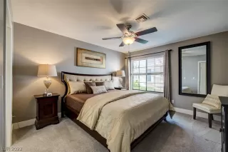 Photo #1: 2454404 Listing