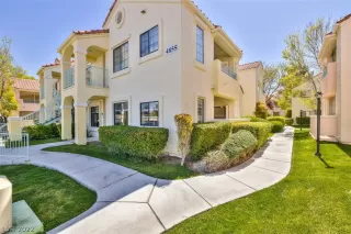 Photo #3: 2454404 Listing