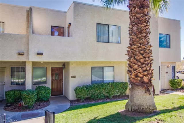 MLS: 2454408 Condo For Sale