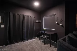 Photo #2: 2454501 Listing 