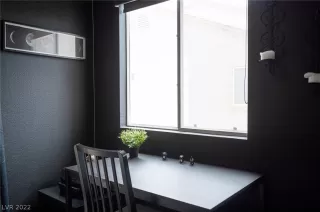 Photo #6: 2454501 Listing 