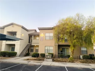 Photo #1: 2454521 Listing