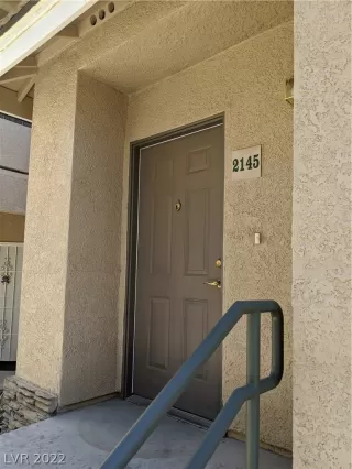 Photo #4: 2454553 Listing 