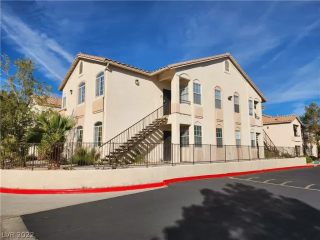MLS: 2454565 Condo For Sale