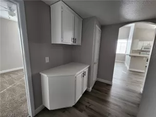 Photo #6: 2454565 Listing 