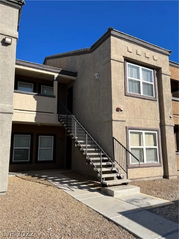 MLS: 2454580 Condo For Sale