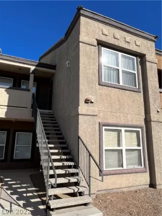 Photo #1: 2454580 Listing 