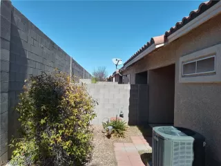 Photo #1: 2454626 Listing 