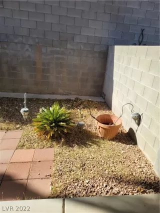 Photo #4: 2454626 Listing 