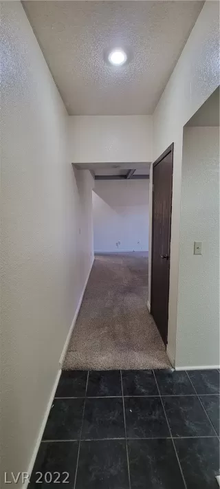 Photo #1: 2454697 Listing 