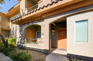 Photo #1: 2454703 Listing