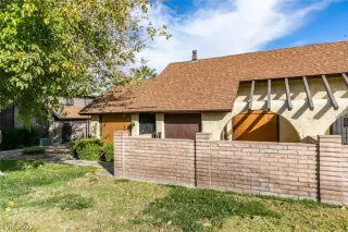 Photo #1: 2454735 Listing