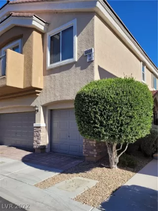 Photo #2: 2454821 Listing 