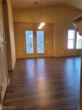 Photo #6: 2454821 Listing 