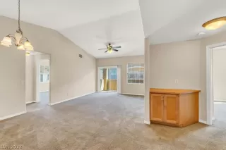 Photo #5: 2454829 Listing 