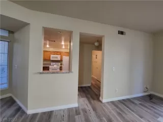 Photo #2: 2454844 Listing 