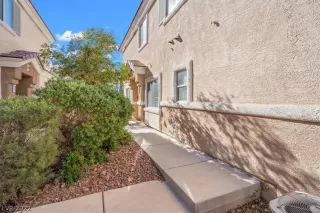 Photo #2: 2454849 Listing 