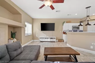 Photo #6: 2454849 Listing 