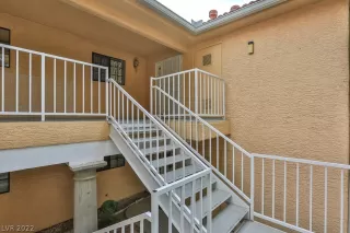 Photo #1: 2454859 Listing