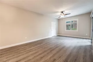 Photo #4: 2454944 Listing 