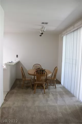 Photo #5: 2454962 Listing 