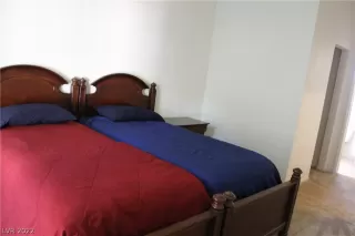 Photo #6: 2454962 Listing 