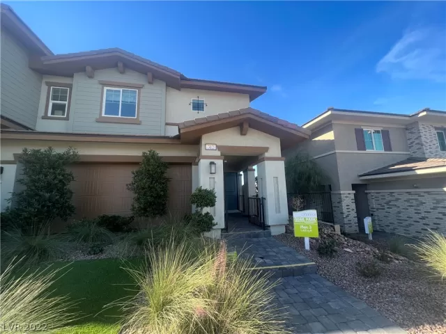 MLS: 2454988 Condo For Sale