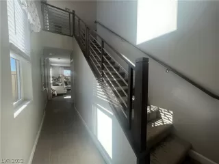 Photo #2: 2455020 Listing 