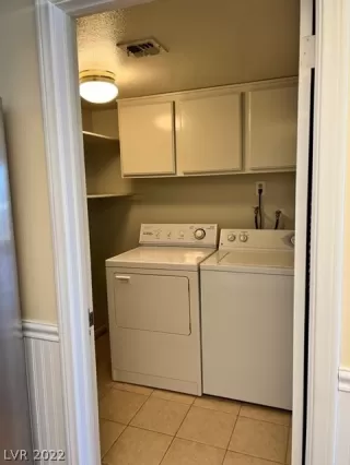 Photo #6: 2455035 Listing 