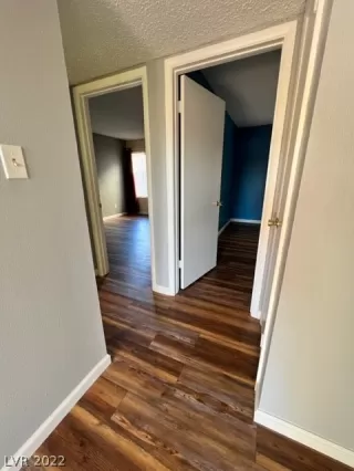 Photo #2: 2455055 Listing 