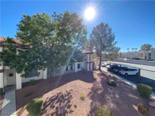 Photo #4: 2455079 Listing 