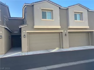 Photo #3: 2455083 Listing 