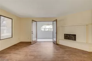 Photo #1: 2455092 Listing