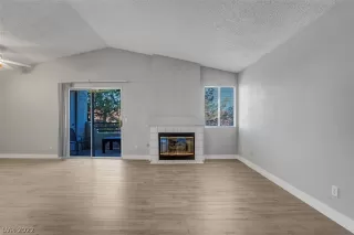 Photo #2: 2455126 Listing 