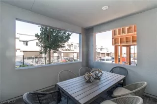 Photo #2: 2455146 Listing 