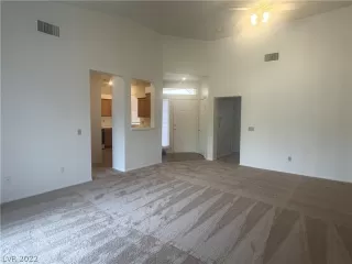 Photo #5: 2455154 Listing 