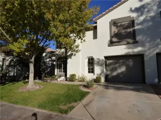 Photo #1: 2455183 Listing 