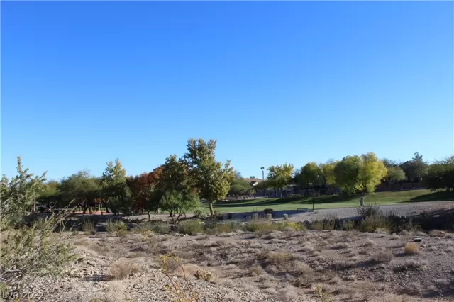 MLS: 2455216 Condo For Sale