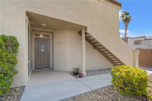 MLS: 2455242 Condo For Sale