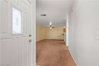 Photo #2: 2455242 Listing